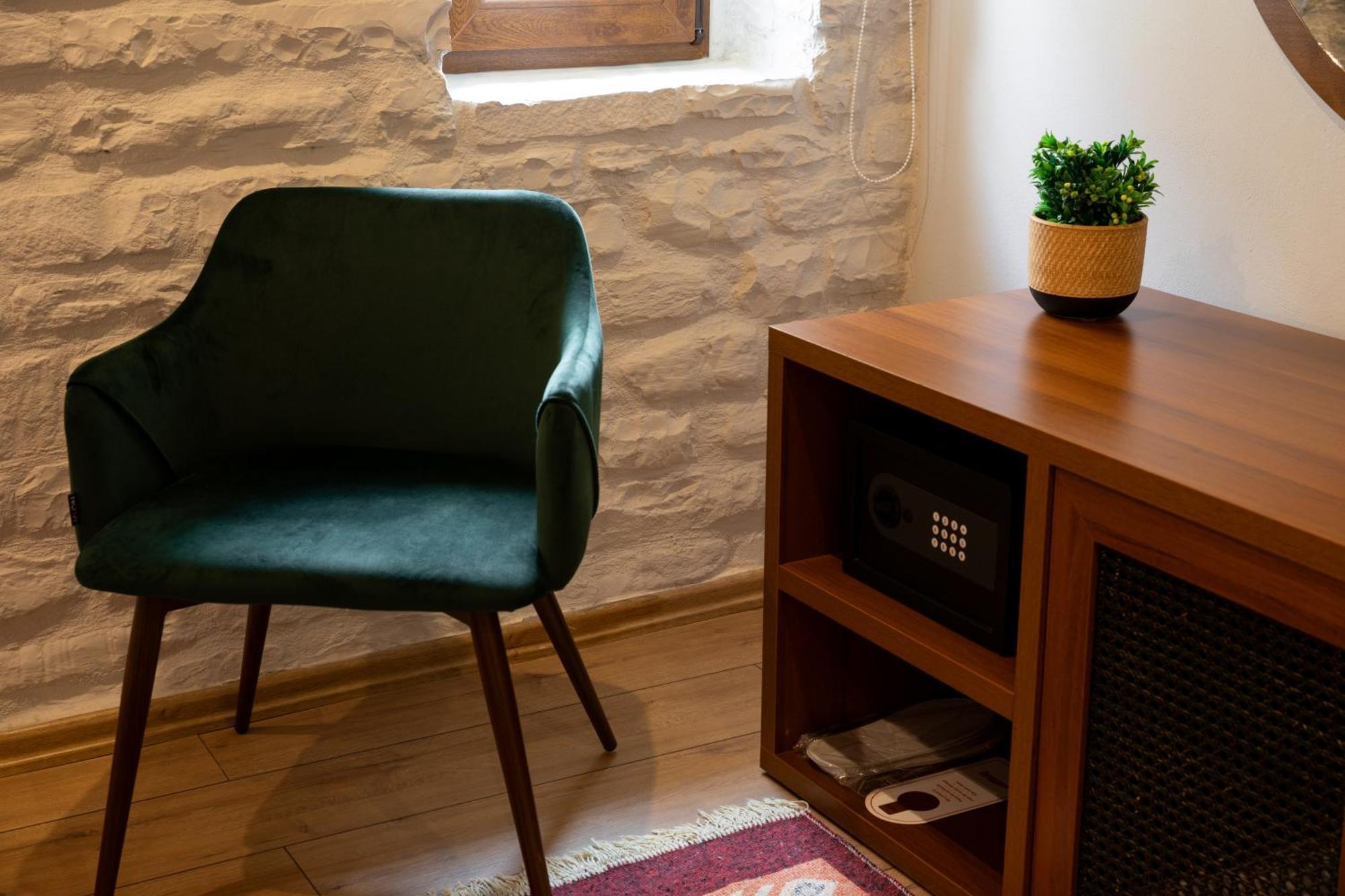 The Stone Sky Hotel Gjirokastër Buitenkant foto