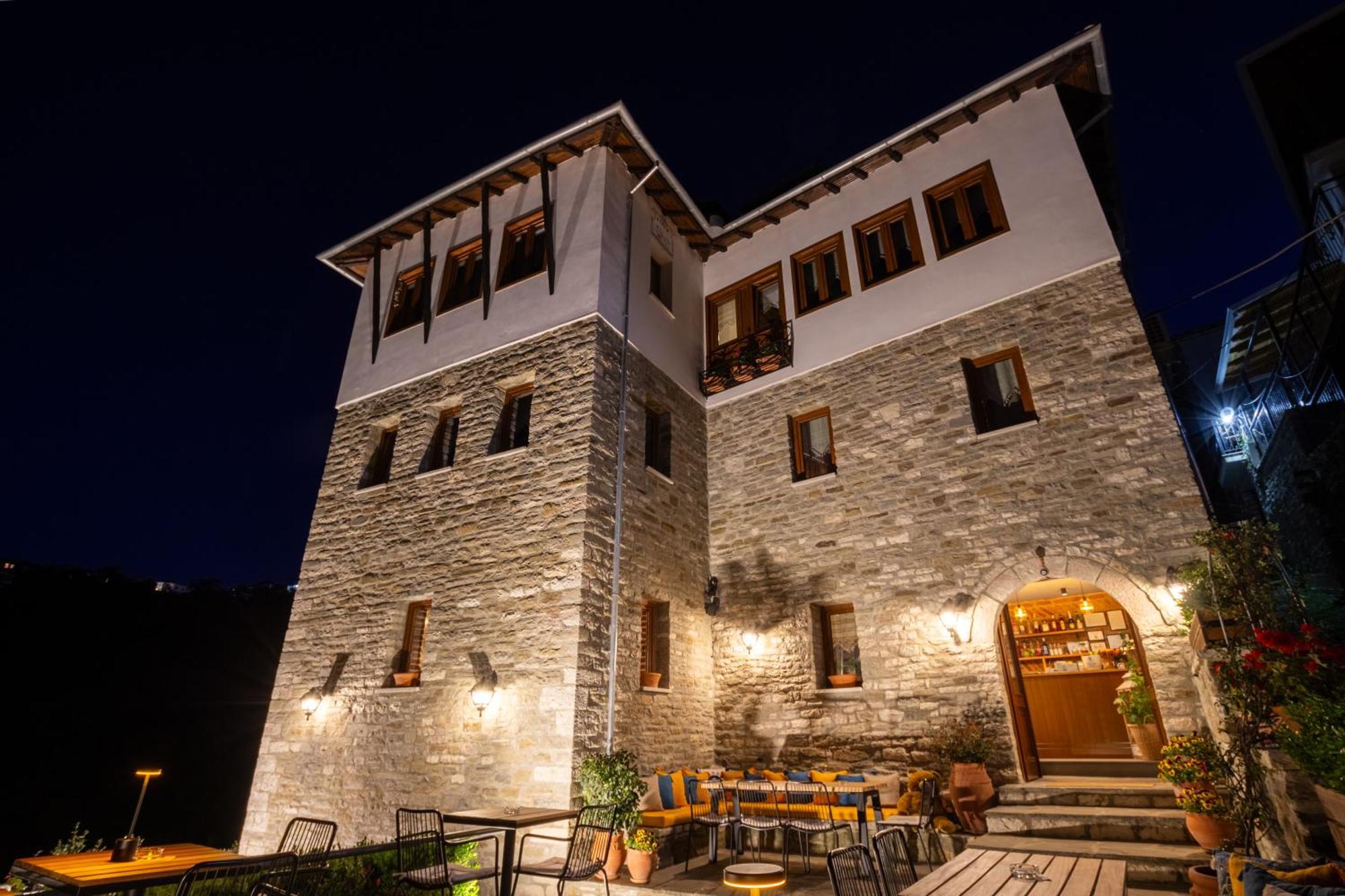 The Stone Sky Hotel Gjirokastër Buitenkant foto